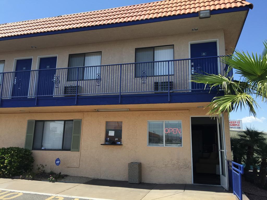 Americas Best Value Inn-Henderson/Lake Mead Extérieur photo